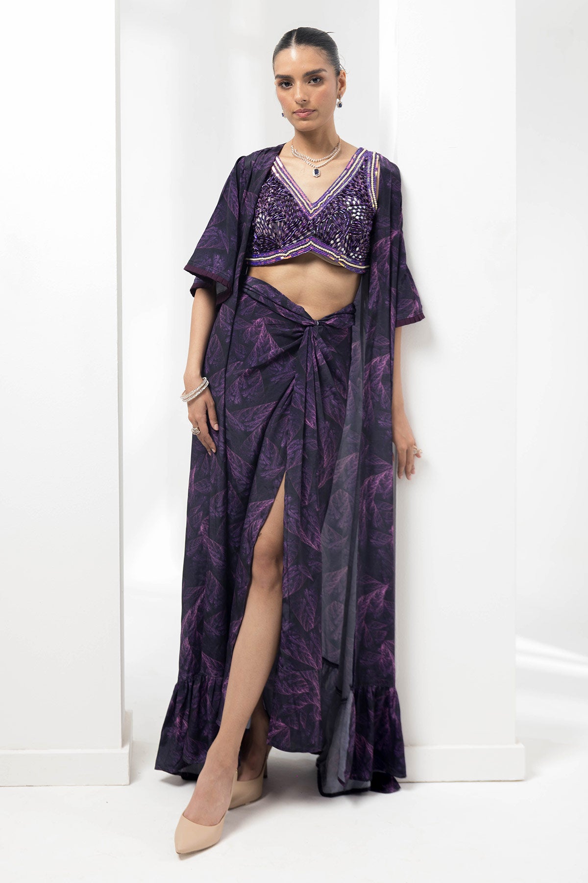 petal haze cape & slit skirt with handwork blouse