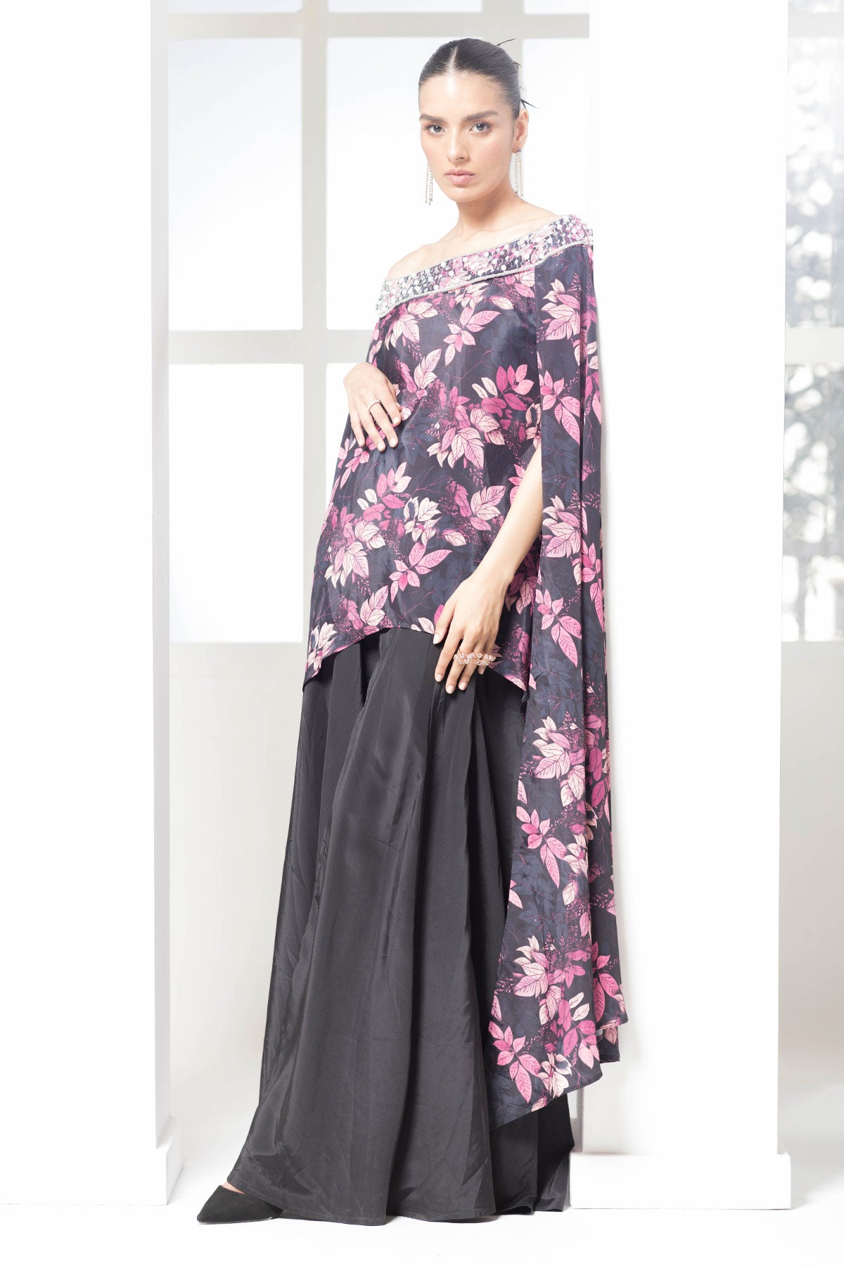 flauna handwork kaftan set