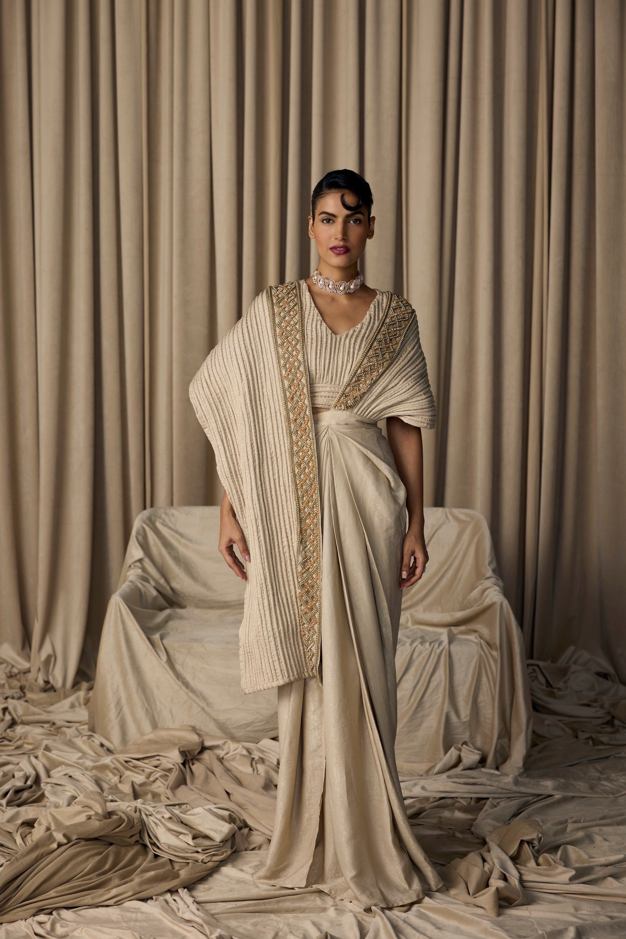 dori embroidered pallu metallic light gold saree