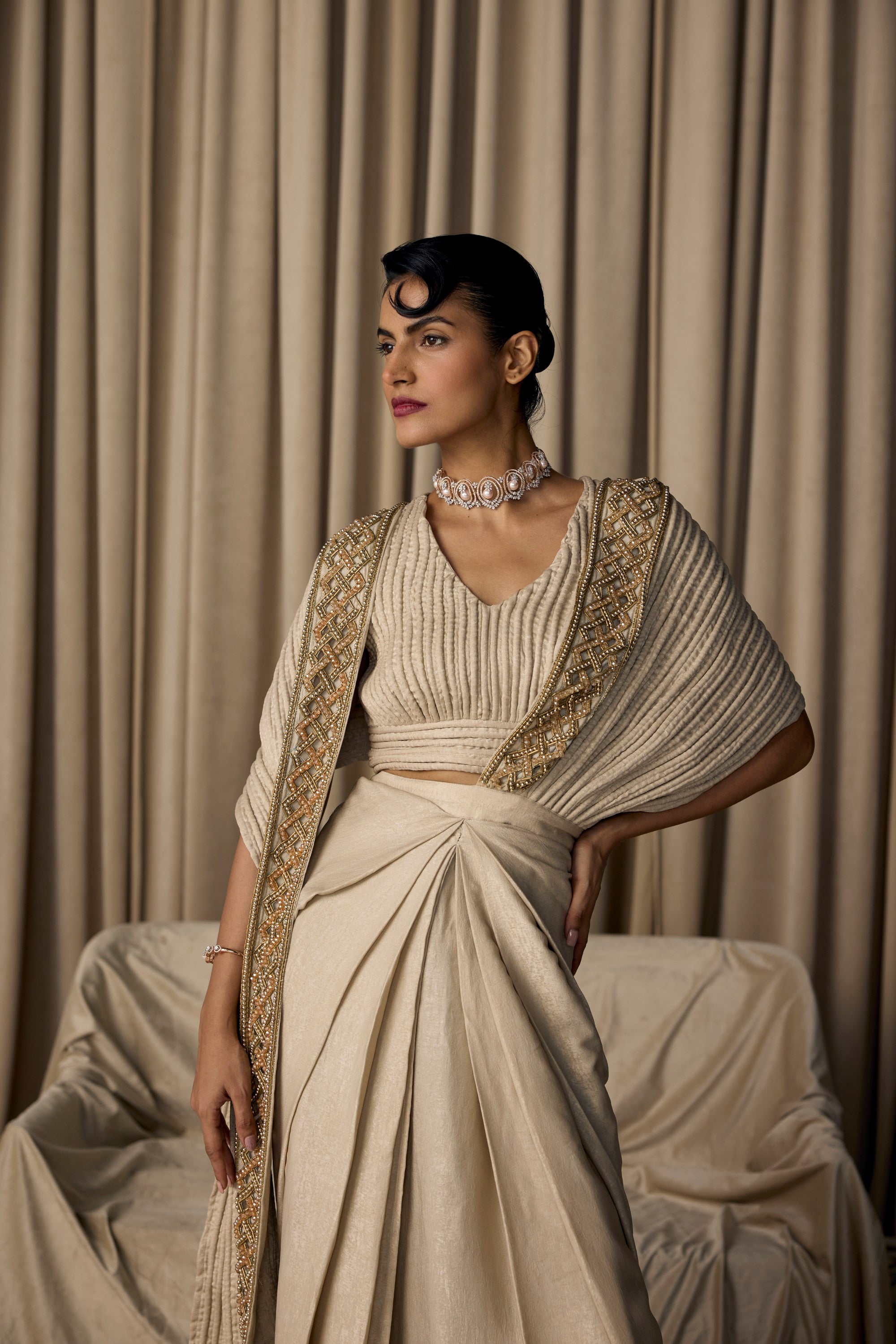 dori embroidered pallu metallic light gold saree