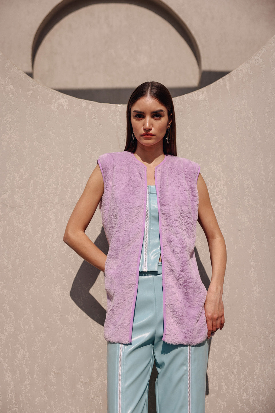 Laven fur jacket sleeveless