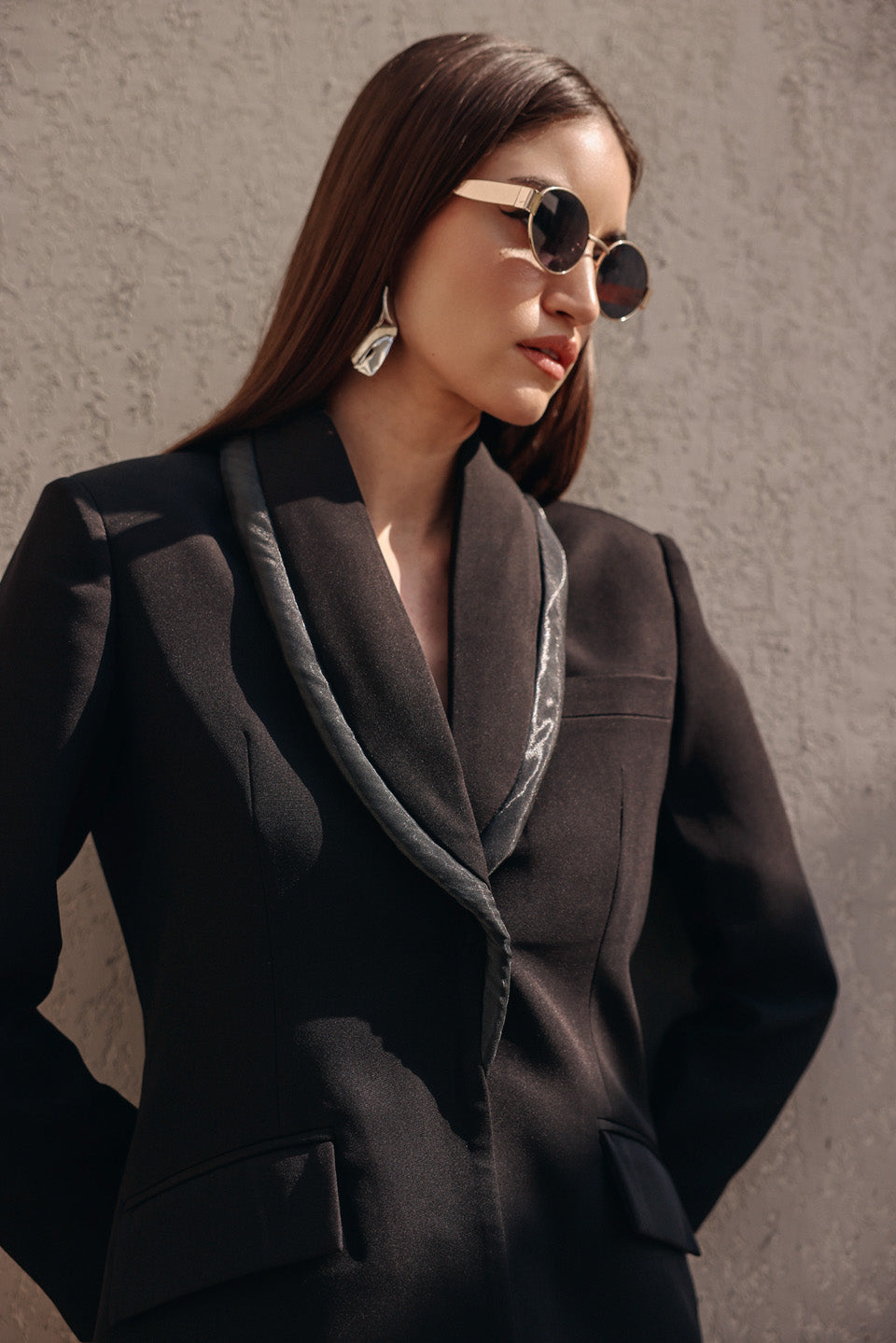 Daze black sleek suit