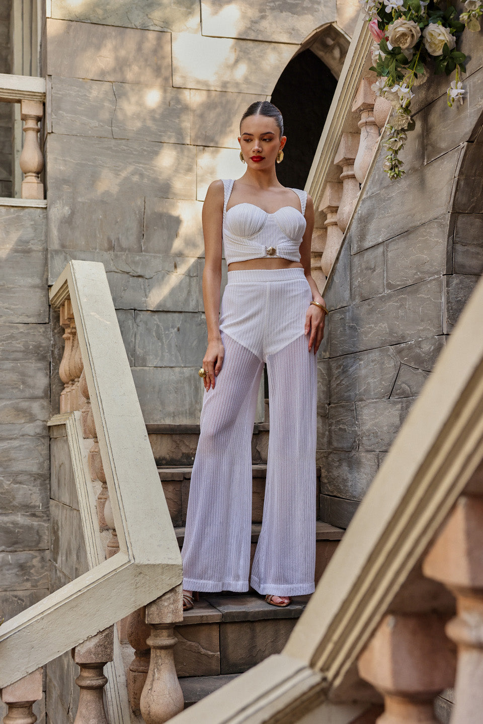 soiree white crochet buckle set