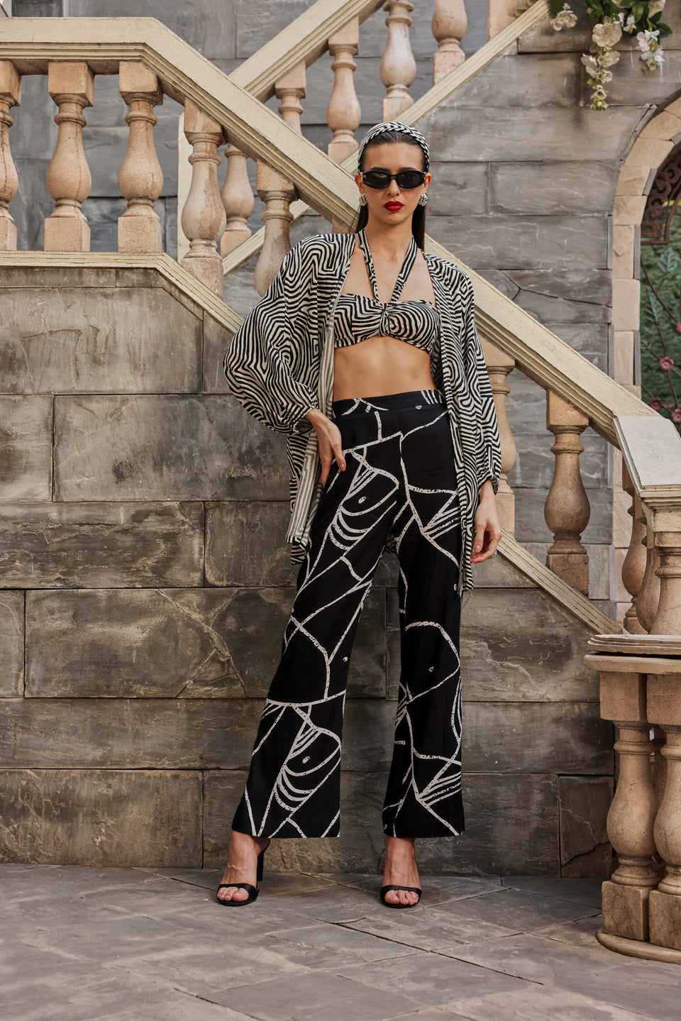 zeb-pattern cape bustier set 3pc