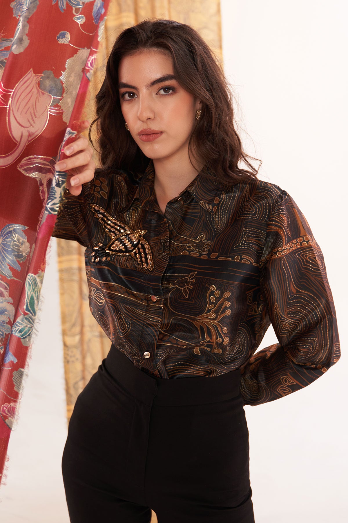 zebra -brown printed bird applique shirt