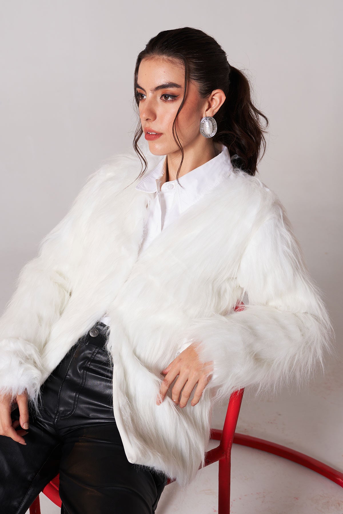 white fur jacket full sleeves