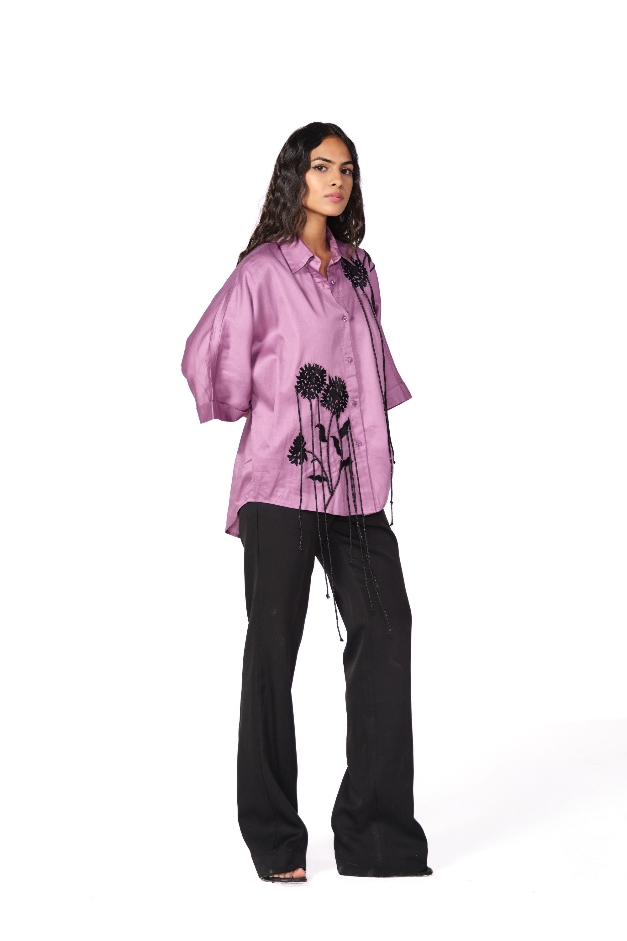 flower-string purple shirt