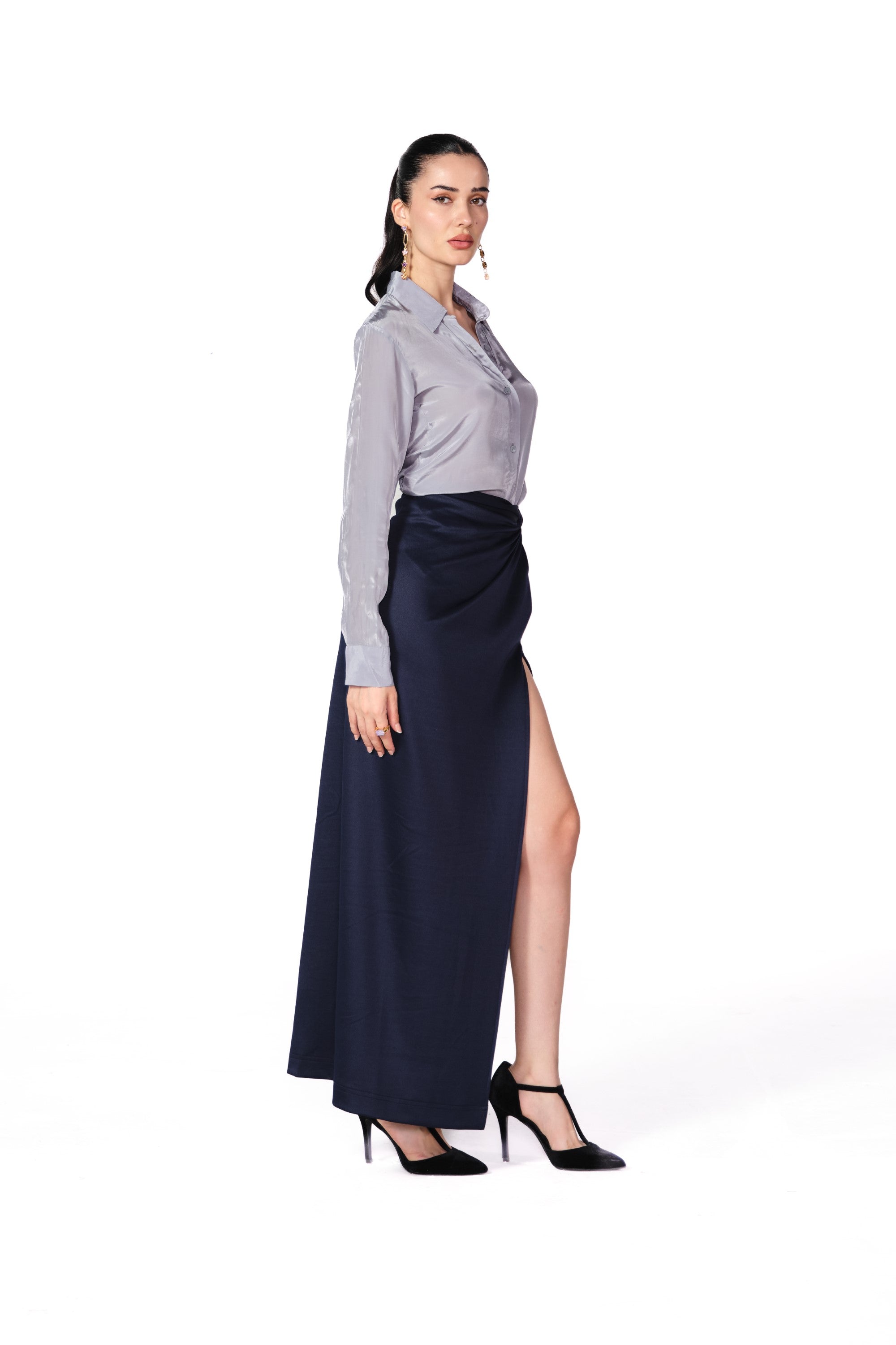 blue block knotted skirt with grey shirt