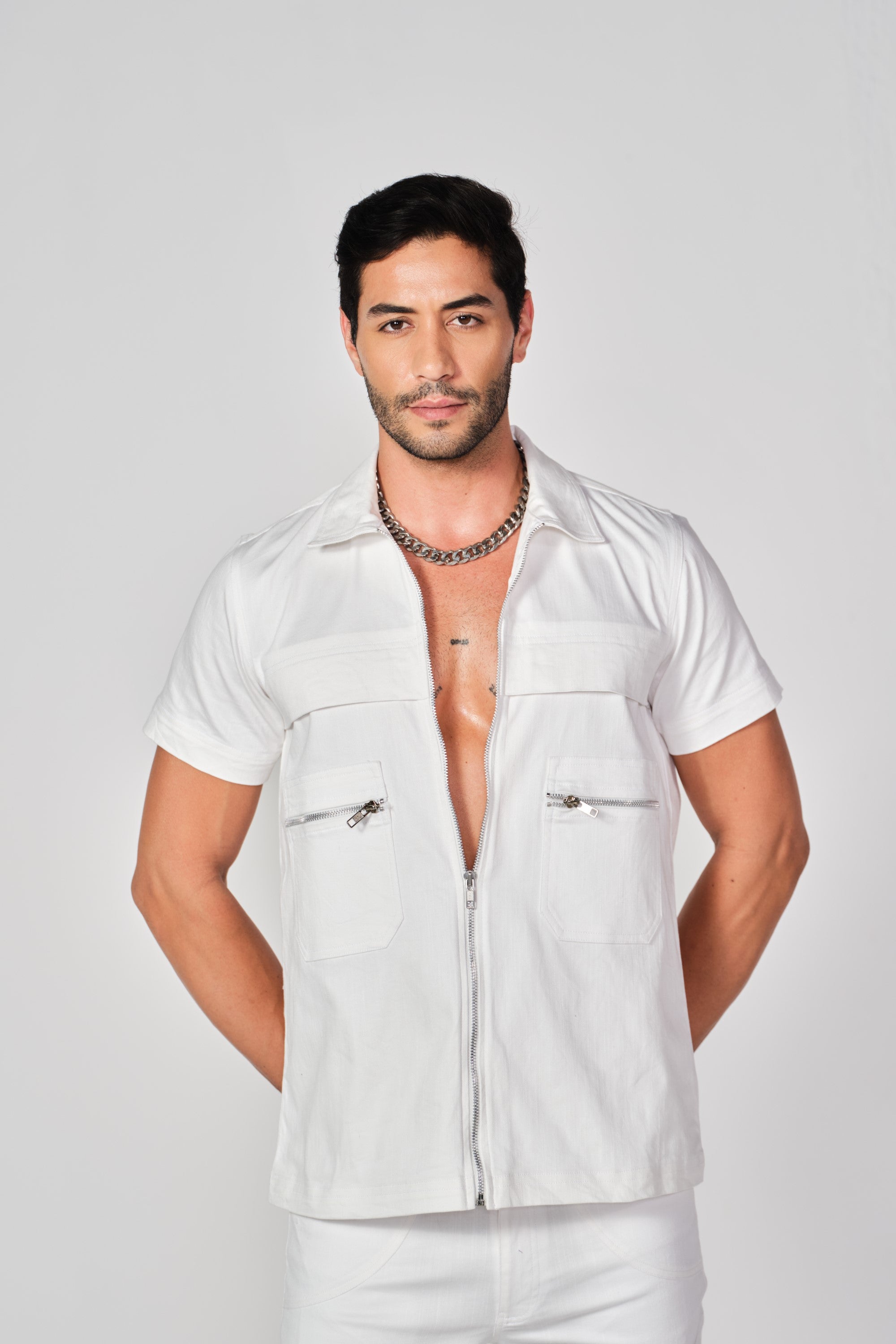 white-zipper denim shirt set