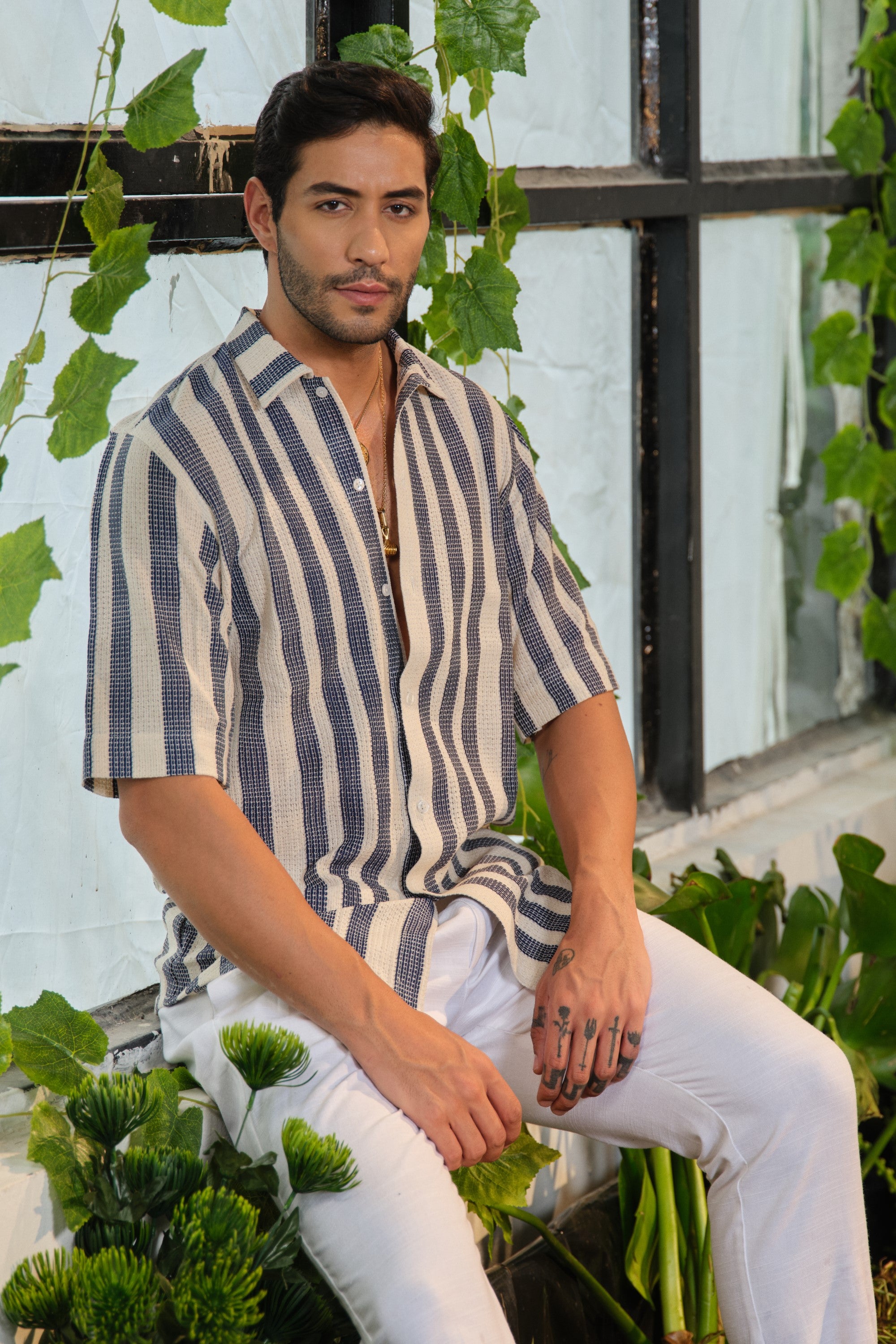 neel blue white crochet