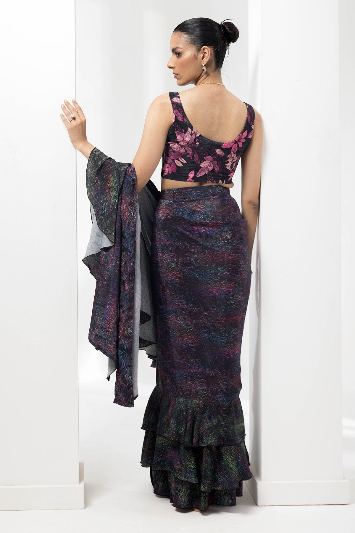 wave-ruffled pre-stiched saree with flauna highlighting blouse