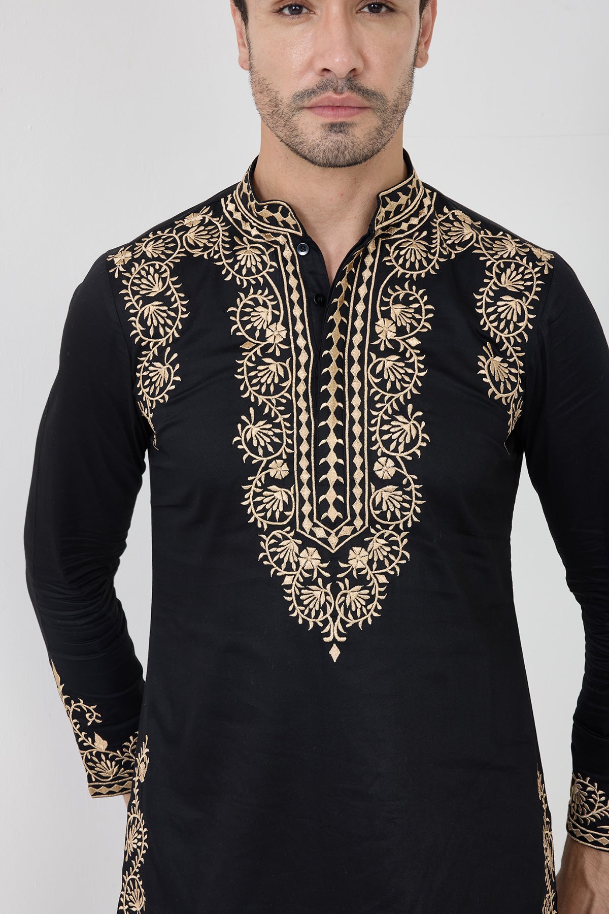 zardozi mehr black kurta