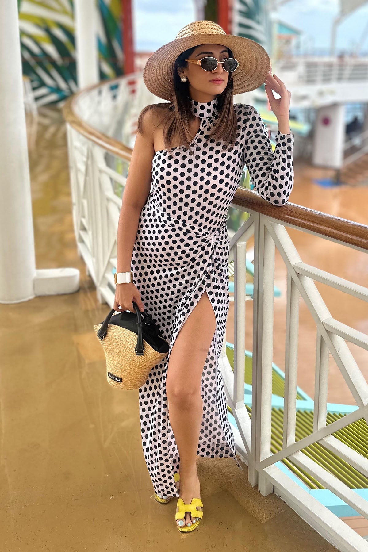 Spotted Style Polka Knotted Slit Skirt with Bodysuit