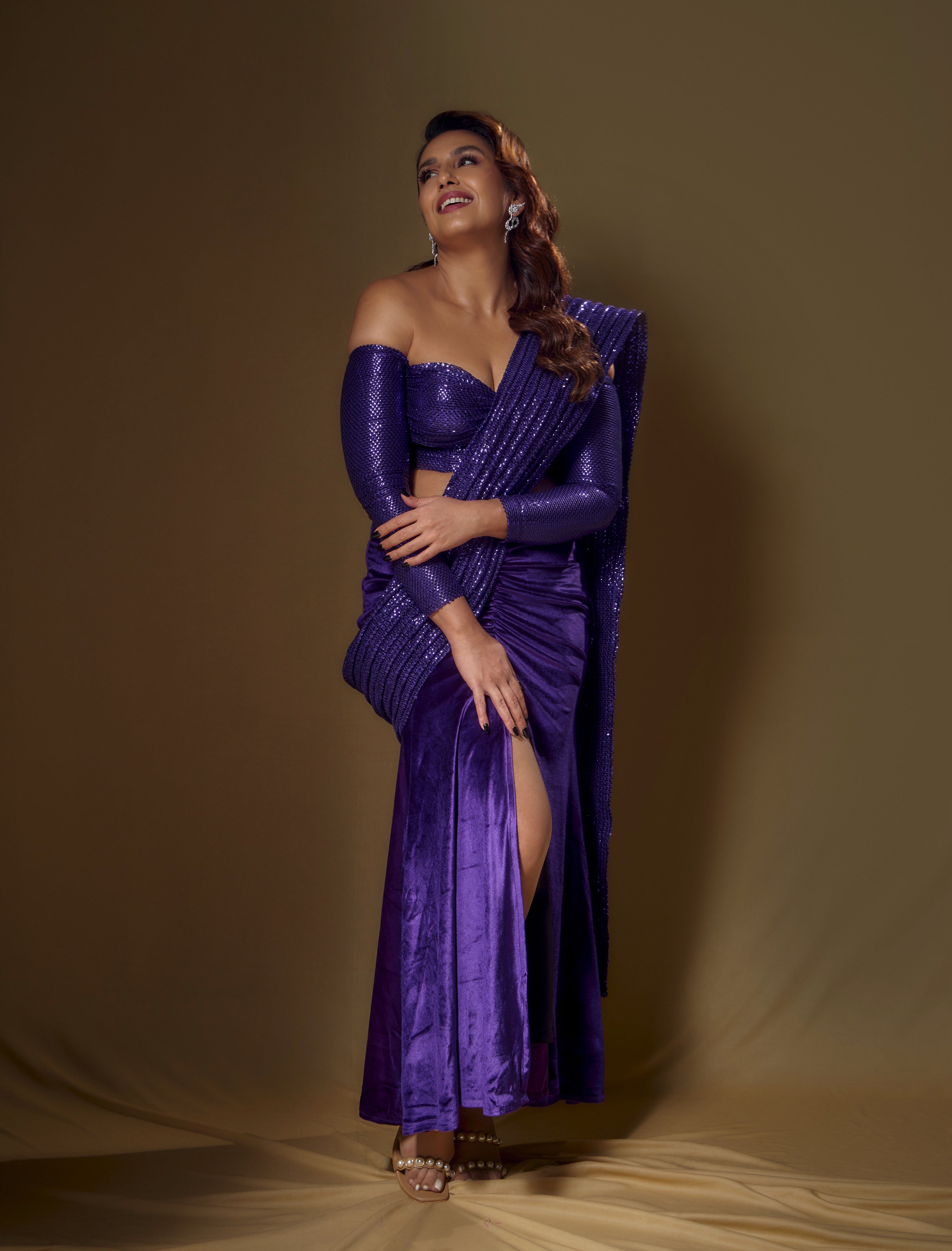 Huma Qureshi In Velvet slit sequence dori-drape purple saree - Huma qureshi